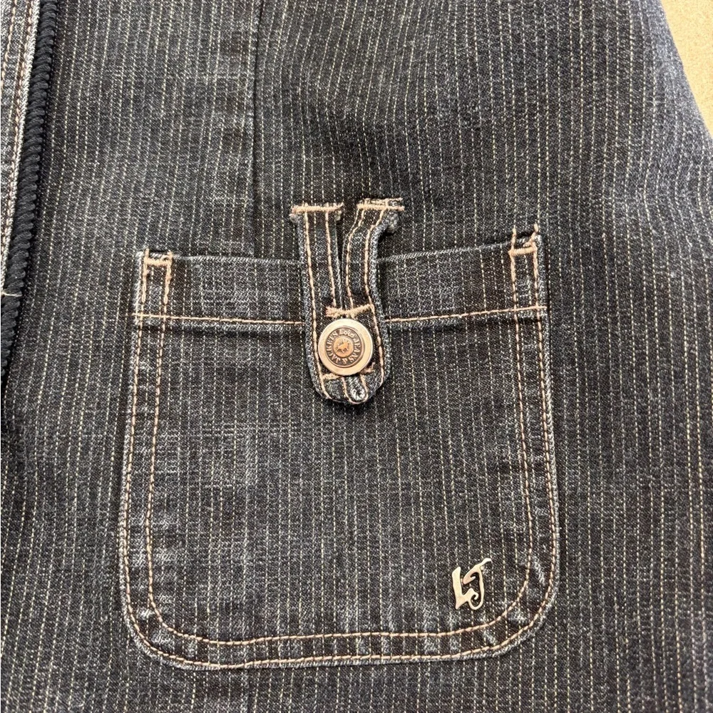 Lois Vintage Black Tailored Fit Jean Jacket - Picture 10 of 12
